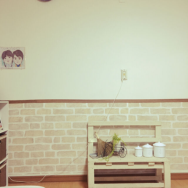 numaの-【メール便OK】 オフホワイトのペンキ 《 水性塗料 》 つや消し [ イマジンウォールペイント ( パウチ カラーサンプル )爽快な朝 《 53 》 ]の家具・インテリア写真