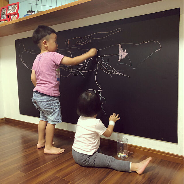 big-chiyomarukoのFohil-Fohil 黒板シート 壁に貼るウォールステッカー 90*200cm チョーク付き(ブラック)の家具・インテリア写真