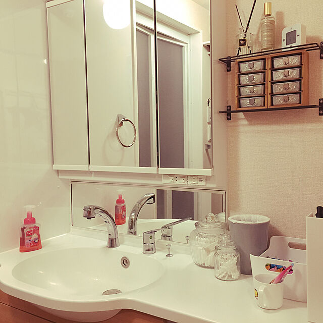 rinrinrinの-【特売】　小林製薬　サワデー　香るスティック　パルファム　ノアール　(70mL)　室内用　芳香剤　香るStick　Sawadayの家具・インテリア写真