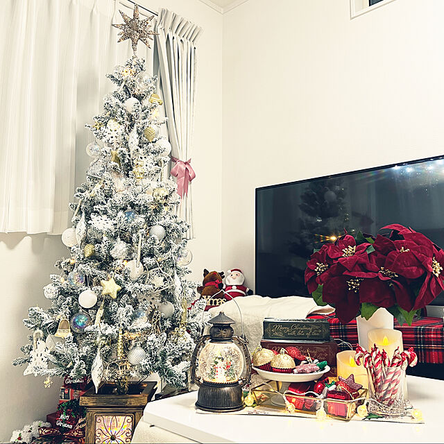harukuumomiのLewondr-スノードーム Lewondr クリスマスオルゴール スノーグローブ LEDライト付き 8曲自動ループ クリスマス置物飾り 雪景色ボール 提灯型オルゴール インテリア クリスマスプレゼント 雪だるま＆モミの木 Bronzeの家具・インテリア写真