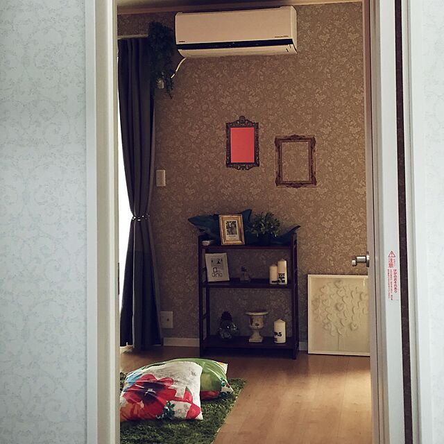 bric_a_bracのニトムズ-【decolfa/デコルファ】 ウォールミラーステッカー スクエアシルバー M3921の家具・インテリア写真