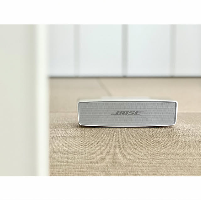 RinafのBOSE-Bose SoundLink Mini Bluetooth speaker II ポータブル ワイヤレス スピーカー スペシャルエディション マイク付 最大8時間 再生 防滴 ラックスシルバーの家具・インテリア写真