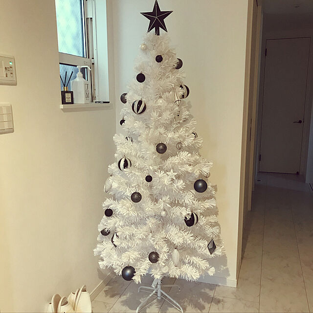 dio_ynの-クリスマスツリー 150cm / 180cm おしゃれ 北欧 ファイバーツリー ホワイトツリー LED イルミネーションライト【Merry House】の家具・インテリア写真