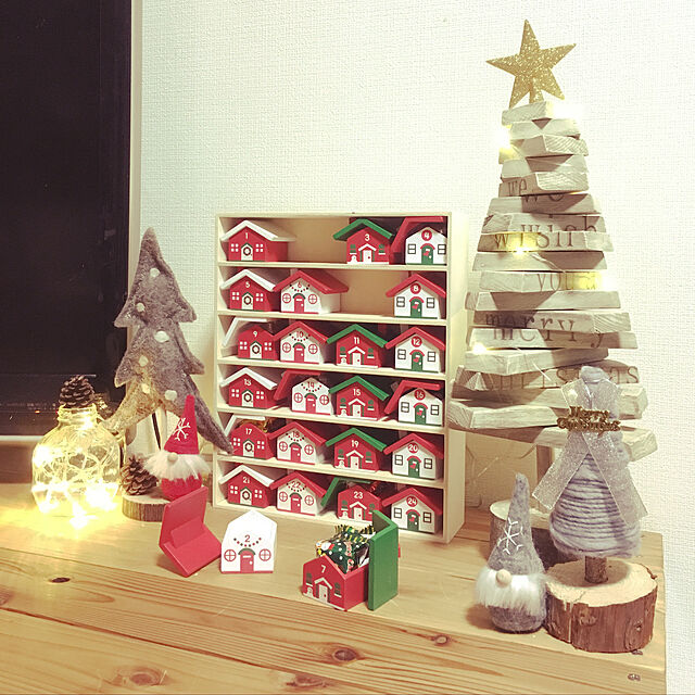 miyaのカルディ-【カルディ限定】アドベントカレンダー 木製ボックス ハウス型　ウッドボックス　カレンダー　ハウスの家具・インテリア写真