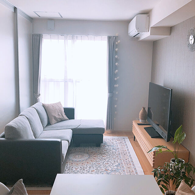 haru.のニトリ-ダイニングテーブル(フレッツ2 80 LBR) の家具・インテリア写真