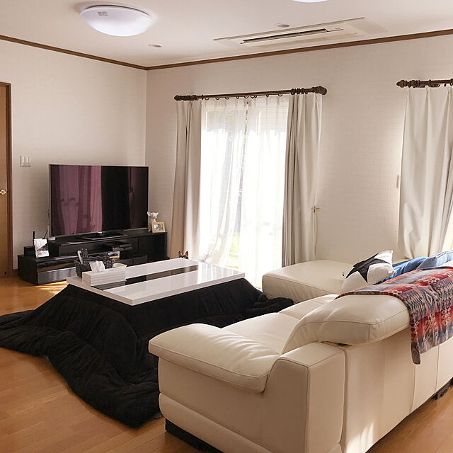 ryuryuのニトリ-既製カーテン(ハサウェイ アイボリー 100X200X2) の家具・インテリア写真