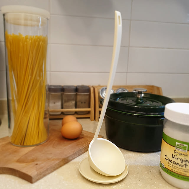 写真付きレビュー アッシュコンセプト おたま スタンド 収納 お玉置き 自立 立つおたま タテオタマ スタンダード 小皿付き シンプル おしゃれ 日本製 Tate Otama Standard D プラスディーの通販商品 口コミ情報 Roomclipショッピング