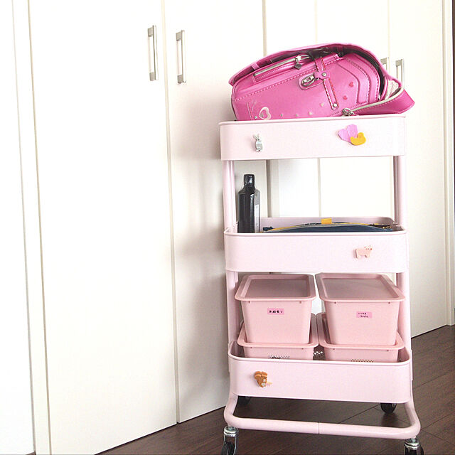 momo.のイケア-IKEA イケア RASKOG ロースコグ ワゴン ライトピンク アイランドキッチン ワゴン 送料無料の家具・インテリア写真
