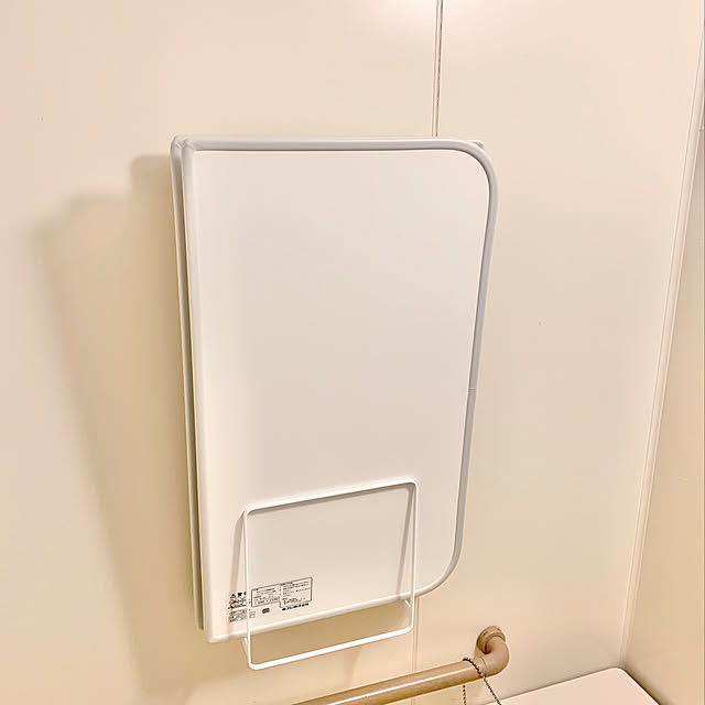 miyumiyuのケィ・マック-東プレ Ag抗菌 アルミ組合せ式風呂ふた （3枚割） L14 ホワイト/ホワイト 73×138cmの家具・インテリア写真