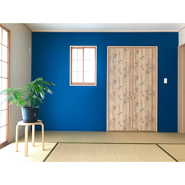 yukiyuki-88のアサヒペン-アサヒペン 塗料 ペンキ NEW水性インテリアカラー屋内カベ 1.6L ヨーロピアンブルー 水性 室内 壁用 艶消し 1回塗り 無臭 防カビ 低VOC シックハウス対策品 日本製の家具・インテリア写真