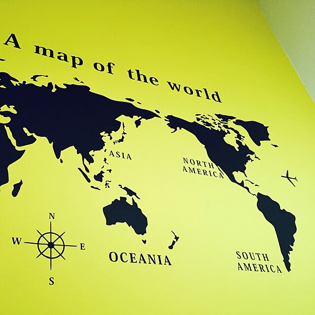 katsuの-部屋で 世界を感じられる ウォールステッカー A map of the world 70×120cm (ブラック)の家具・インテリア写真