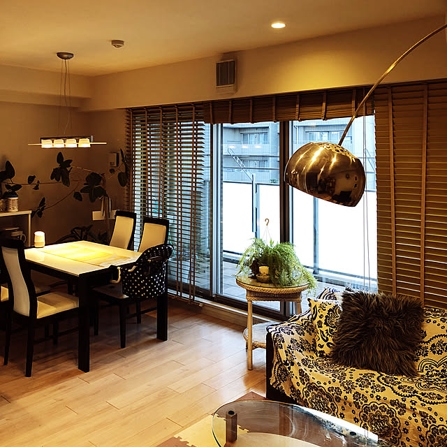 yu_ueのYAMAGIWA-756ARCO ヤマギワ　フロス ARCOの家具・インテリア写真