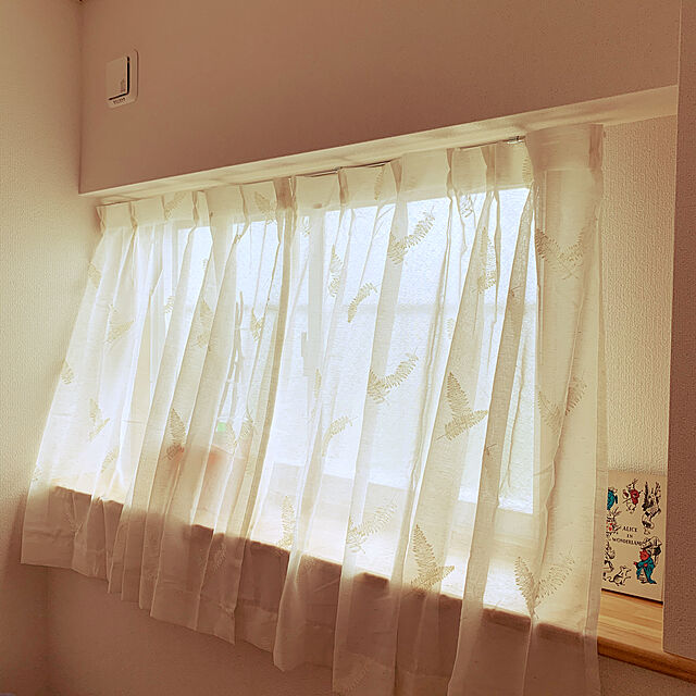 kirakirahikaruのニトリ-レースカーテン(オッハ 100X108X2) の家具・インテリア写真