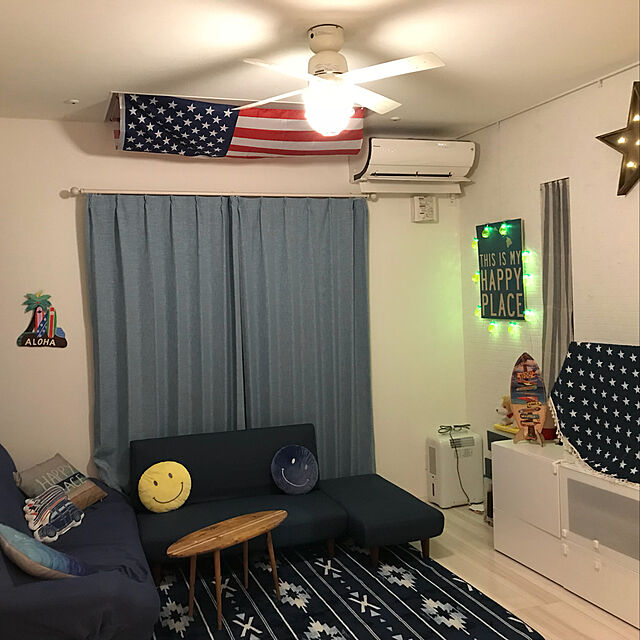tanari_nuのニトリ-遮光2級カーテン(レーナ ターコイズブルー 100X220X2) の家具・インテリア写真