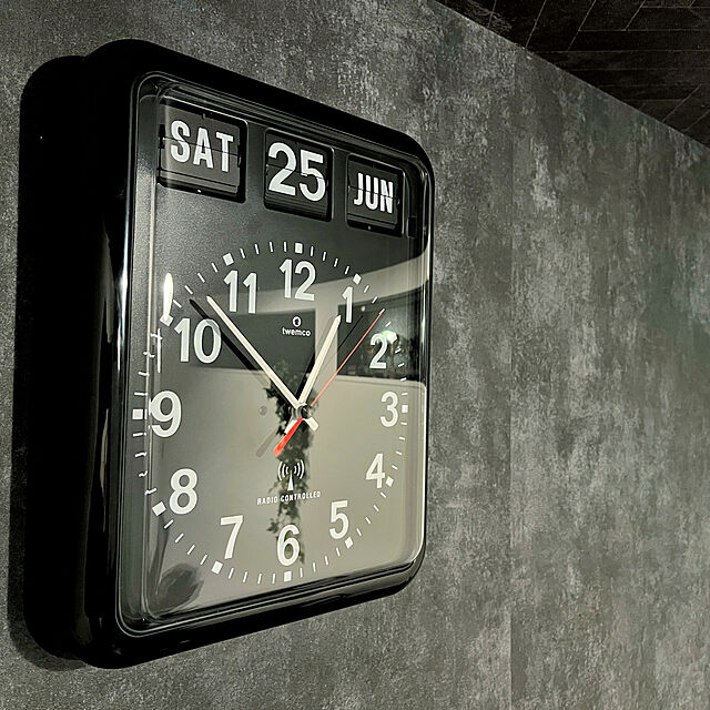 KANCHIのCREPHA-TWEMCO (トゥエンコ) 電波掛け時計 パーペチュアルカレンダー機能 RC-12A Blackの家具・インテリア写真