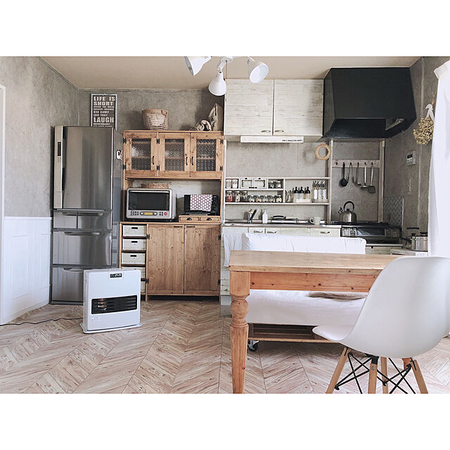 mihoのニッペホームプロダクツ-P-Effector ベース 500ml パリパリ ニッペの家具・インテリア写真