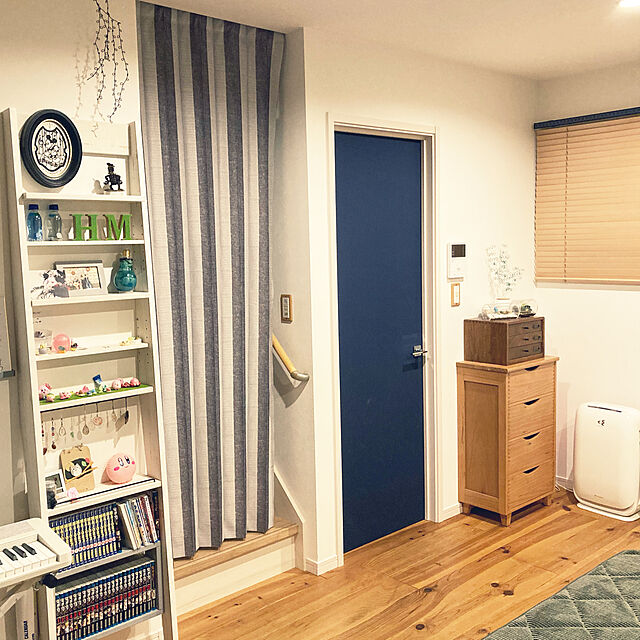 norandのニトリ-フリーカット間仕切りカーテン(ストライプ GY) の家具・インテリア写真