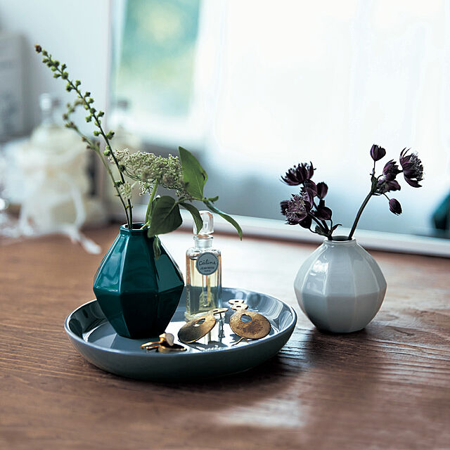 BelleMaisonの-飾りやすい磁気のフラワーベース3点セット[日本製]【小ぶりな花瓶セット】の家具・インテリア写真