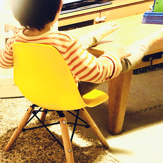...entropyyy...の-【組立不要完成品】 イームズキッズチェア ESK-003 イームズチェア Eames リプロダクト キッズチェア ミニ 椅子 子供の家具・インテリア写真