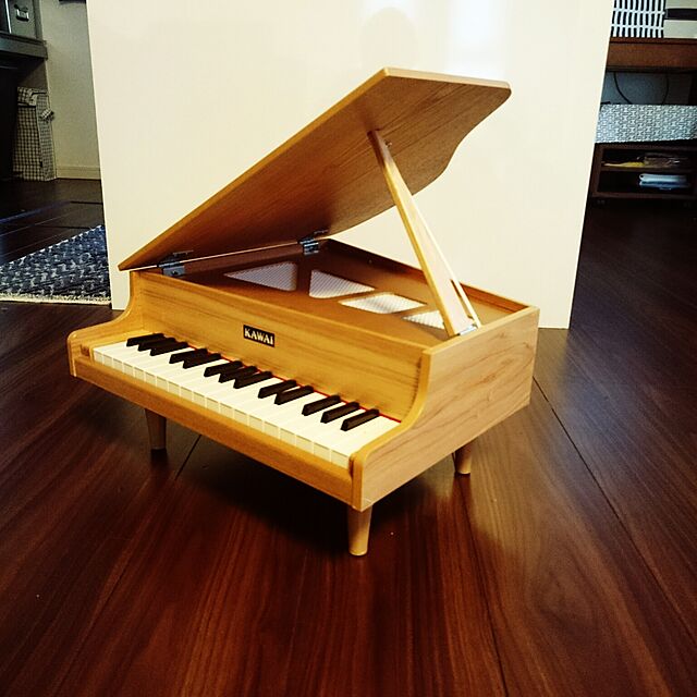 tomomi-suの-【送料無料】カワイ　グランドピアノ　1112　木目　おもちゃのピアノ　河合楽器製作所　ミニピアノ　世界のブランド　カワイピアノの家具・インテリア写真