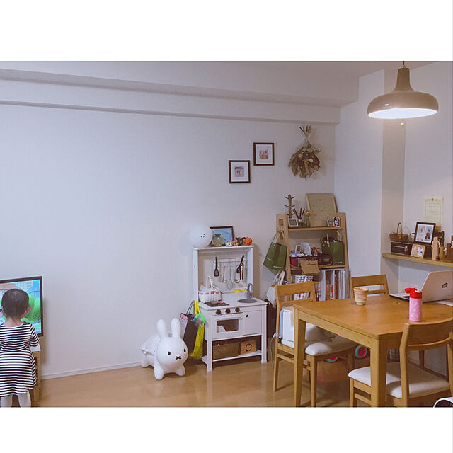 RITSUのイケア-【あす楽】IKEA イケア おままごとキッチン カーテン付き 55x37x98cm n40427816 SPISIG スピスィグ おもちゃ クッキングトイ おしゃれ シンプル 北欧 かわいい ベビーの家具・インテリア写真