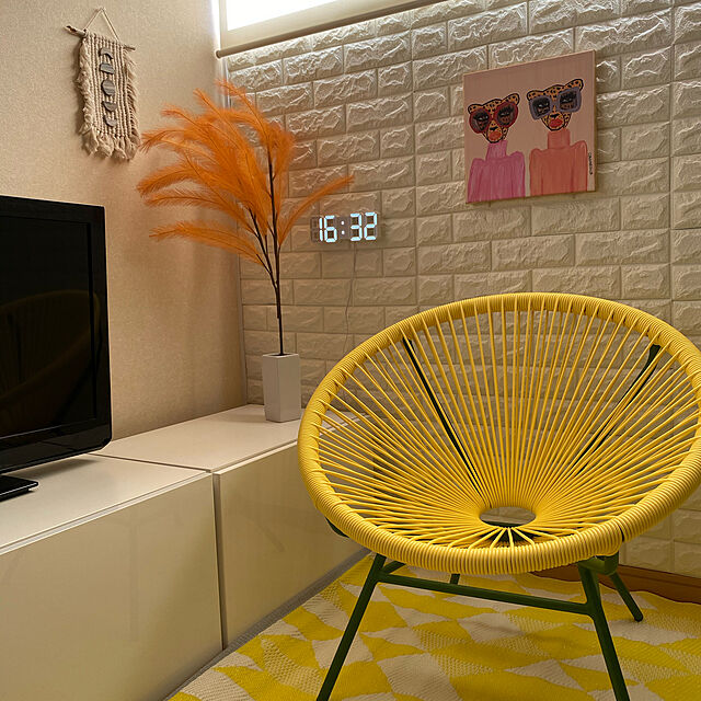 mococoのイケア-【IKEA -イケア-】BESTA -ベストー- シェルフ テレビ台 フレーム ホワイト 120x40x38 cm (302.458.45)の家具・インテリア写真