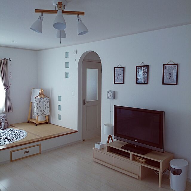 maaの山崎実業-モノトーン 質感いいです！スチール ティッシュケース S（ハーフ） ブラック YAMAZAKI 日本の家具・インテリア写真