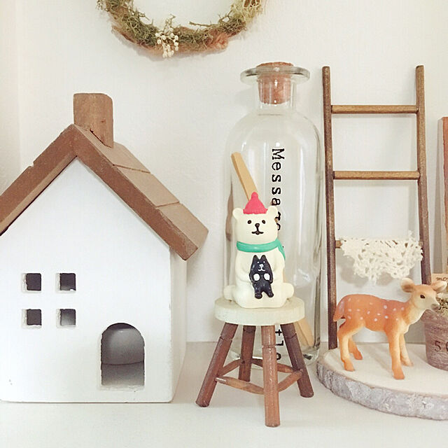 yukinyanの-デコレ(decole) コンコンブル(concombre)まったりクリスマス　子猫とまったり:しろくまシロクマのまったりマスコット/2014年のxmasの新作オブジェが登場。小さめサイズの可愛いx'masの置き物は玄関/出窓/机の上/洗面所/トイレ/植木鉢/プランターなどの飾り/置物の家具・インテリア写真