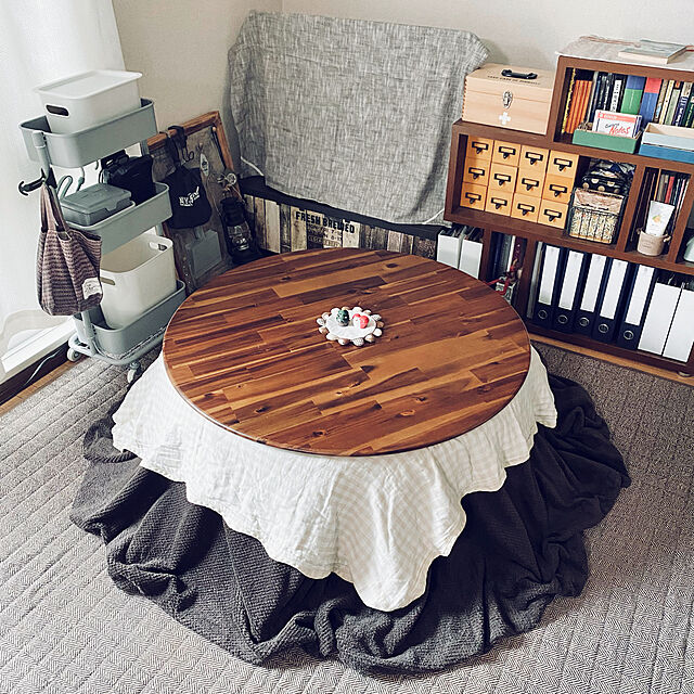 amelie1259の-こたつ 円形こたつ テーブル コタツ 丸型 90cm 無垢 おしゃれ こたつテーブル ローテーブル 丸の家具・インテリア写真