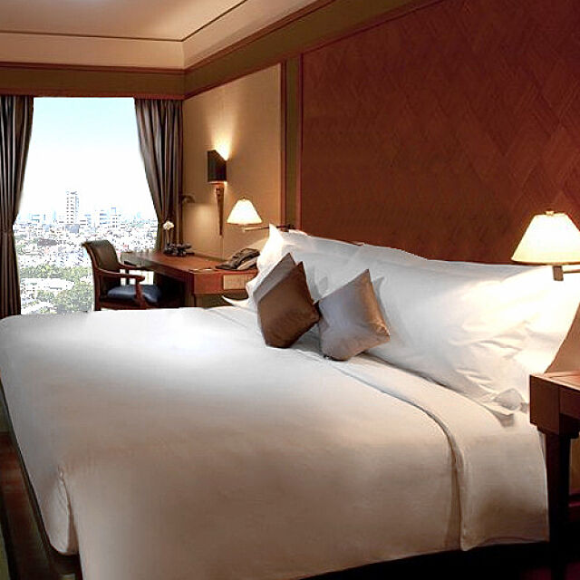 Hotel-Bedのホテル備品販売-少し大きな ホテルの枕 (ホテル ピロー 中 サイズ)の家具・インテリア写真