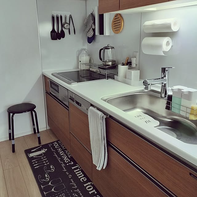 sakuraのドリテック-dretec(ドリテック) ディスペンサー ソリエ 自動 非接触 大容量 550ml 液体ソープ用 台所洗剤用 赤外線センサー ホワイトの家具・インテリア写真