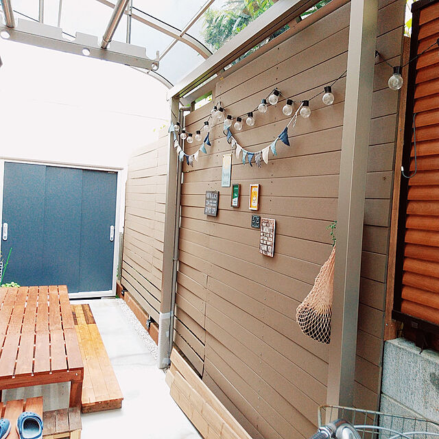 yuの-人工木フェンス専用ポストＮＥＷ 2000ダークブラウン　人工木 目隠し フェンス 支柱 樹脂製　-　JAN2553の家具・インテリア写真