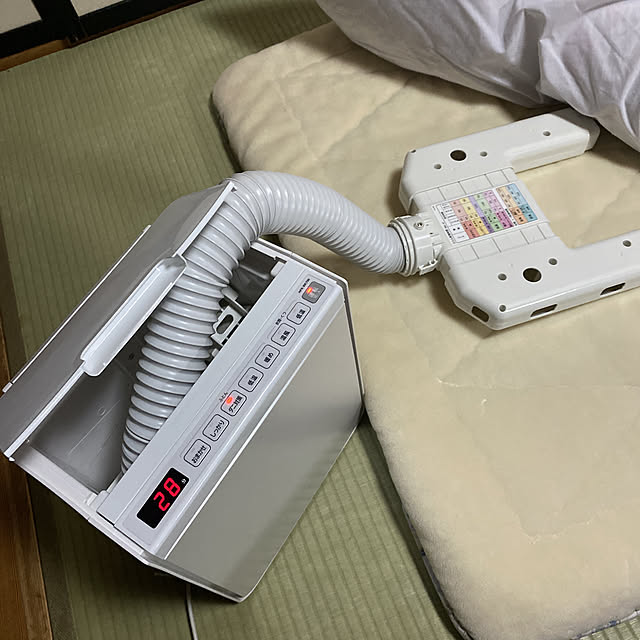 ふとん乾燥機：日立の家電品 日立ふとん乾燥機 HITACHI HFK-VH1000(S)