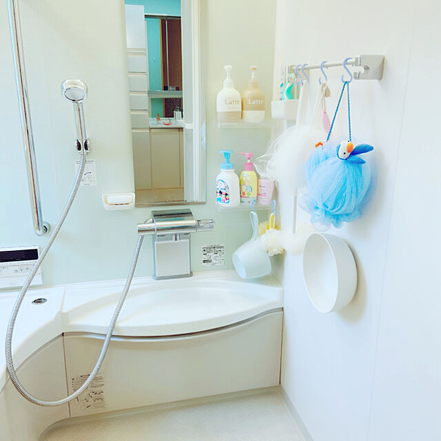 fumofumoのマーナ-マーナ (marna) マグネット 浴室小物入れ (ホワイト) お風呂の壁にくっつく 小物入れ (錆びない) バスルーム 壁掛け 収納 きれいに暮らす。W618Wの家具・インテリア写真