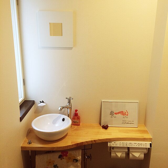 sui-dow.101125の-【あす楽対応】棚つき おしゃれなトイレットペーパーホルダー CF-AA64KU INAX　イナックス　LIXIL　リクシル　棚付2連紙巻器　トイレのセルフリフォーム　DIYに人気ですの家具・インテリア写真