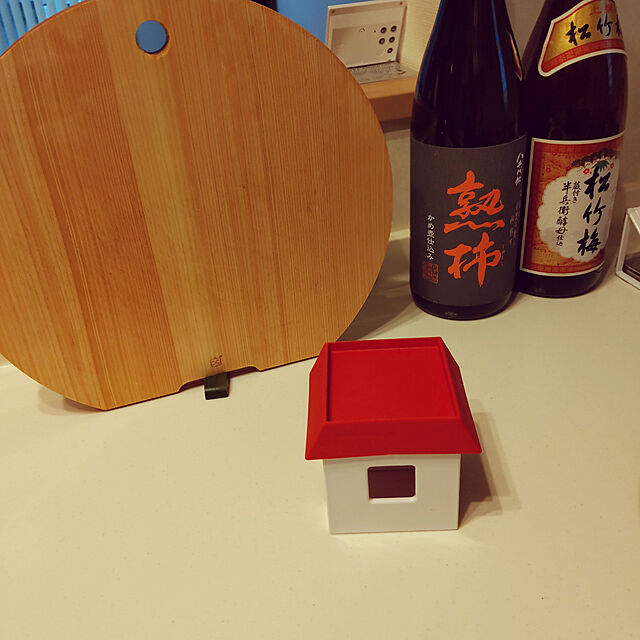 yasubonの-栗原はるみ 木製まな板 (丸) スタンド式 大 kurzzz【ギフト袋対象】の家具・インテリア写真