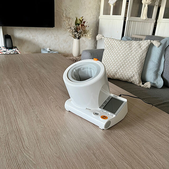 reeの-オムロン 血圧計スポットアーム HEM-1000の家具・インテリア写真