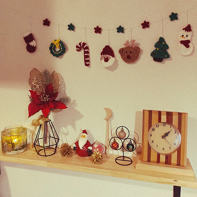 piiiiiiiのゆの美-松ぼっくり 金 20個 カラースタイル ナチュラル パインコーン 天然素材 松かさ クリスマス ツリー DIY の装飾 松笠の家具・インテリア写真