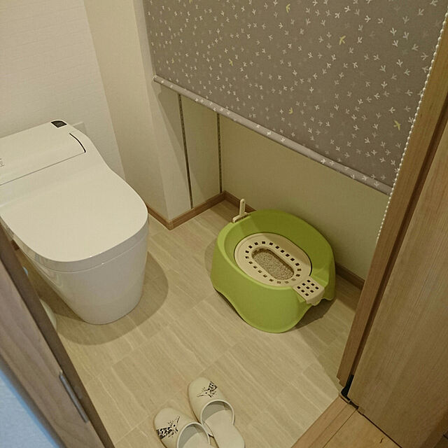 naoの-【110】 リッチェル　コロル　節約簡単ネコトイレ　ベージュ　スコップ付　猫トイレ　便座型の家具・インテリア写真
