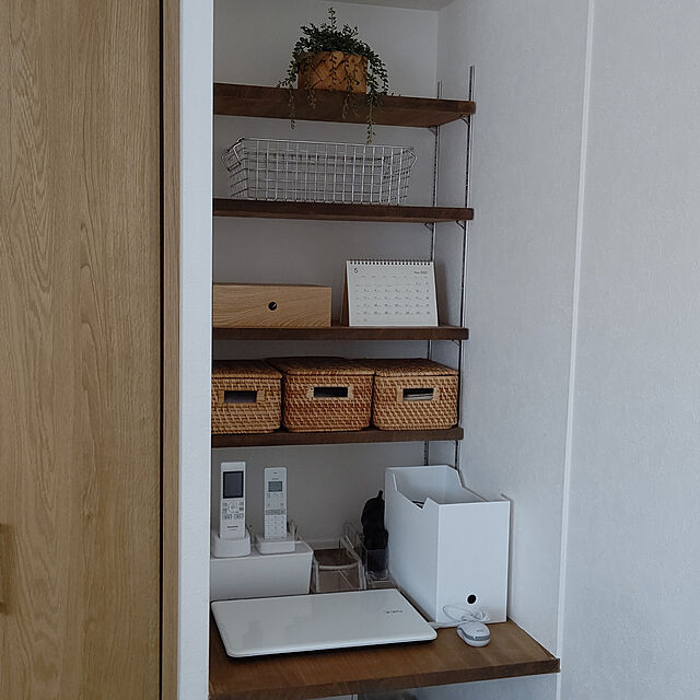 hihaのニトリ-ラタンバスケット(フタ NA) の家具・インテリア写真