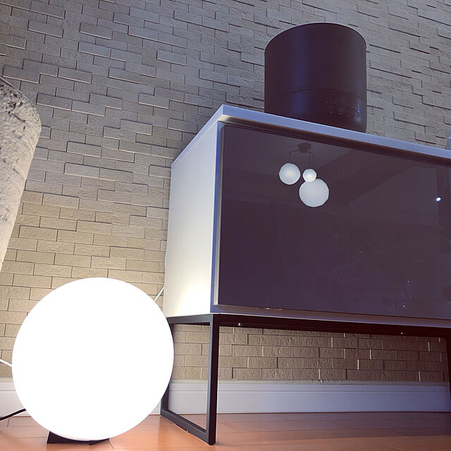 teracoyaWORLDの-SF251BK 床置型 LED（電球色） フロアスタンド フットスイッチ付 MODIFY（モディファイ） 白熱電球40形1灯器具相当の家具・インテリア写真