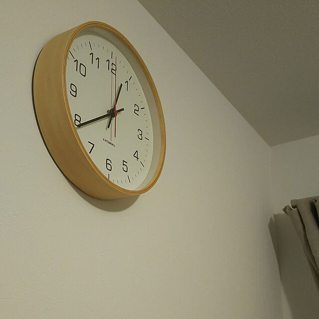 fumiの加藤木工-KATOMOKU plywood wall clock 4 スイープ（連続秒針） km-44N φ252mm (電波時計)の家具・インテリア写真