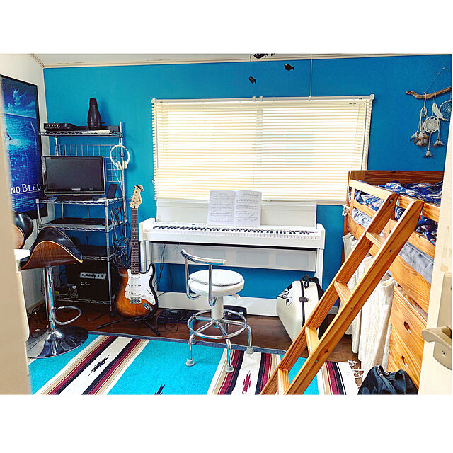 bowbowcoのKORG(コルグ)-KORG コルグ 電子ピアノ 88鍵盤 C1 Air WH ホワイト 白 温かみを感じる木製 純正ヘッドフォンとペダルが付属の家具・インテリア写真