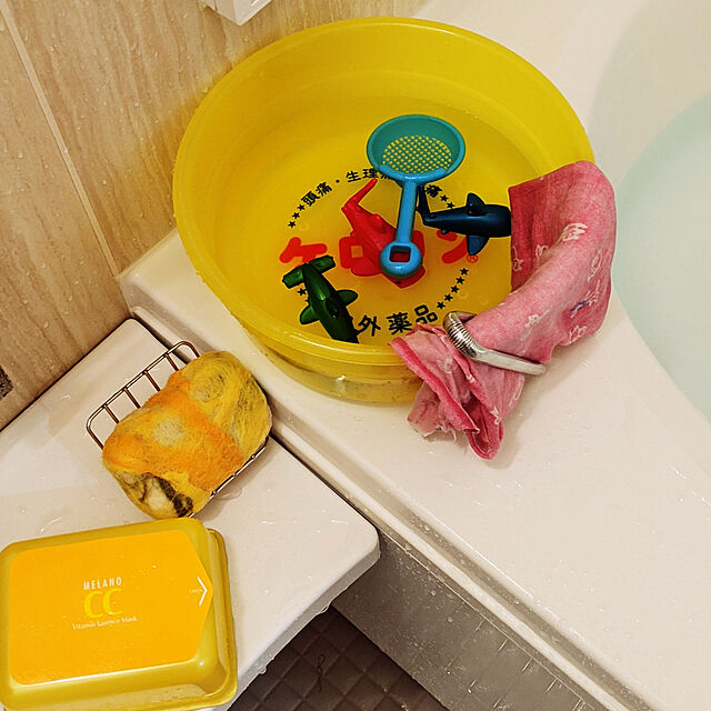 shizuponの-お風呂でサメすくい アクアブルーバス 25g1包入 子供用 お風呂の入浴剤の家具・インテリア写真