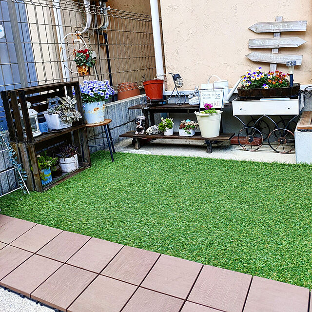 YUKKIの-人工芝 リアル人工芝 幅1m×長さ10m 芝丈38mm 密度1.9倍 ロール 庭 ガーデニング ガーデン ベランダ バルコニー 屋上 テラス 芝生の家具・インテリア写真