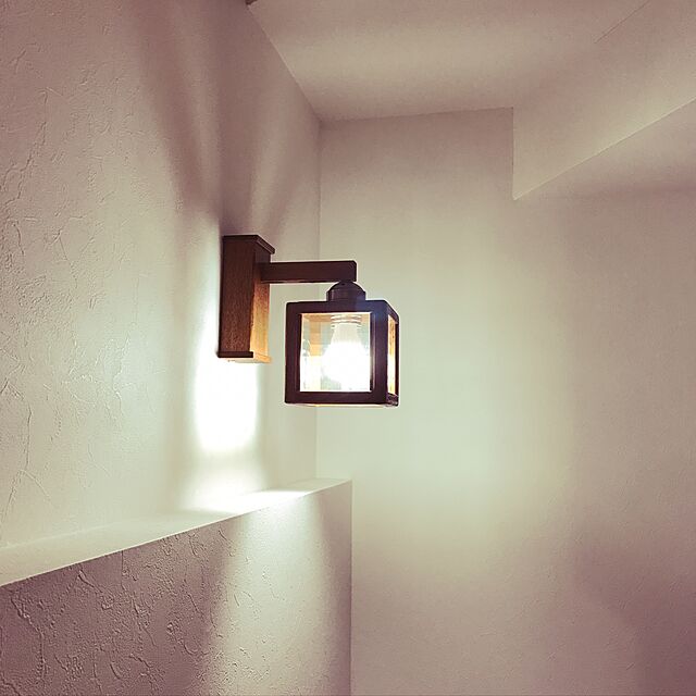 chii-kontの-hom Houzeクロスペンブラケット ブラケットライト 木製 LED リビング照明の家具・インテリア写真