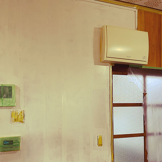 shimaumaのニッペホームプロダクツ-ペンキ 水性 塗料 ニッペ 体に安全 低臭 防カビ 水性塗料 | 水性エコファミリー 0.7Lの家具・インテリア写真