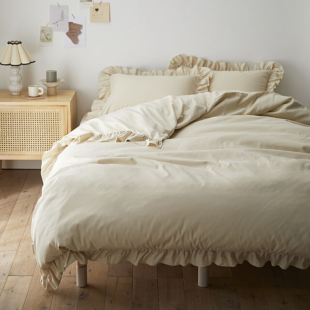 nissenの-大人可愛いフリル付き布団カバーセットの家具・インテリア写真