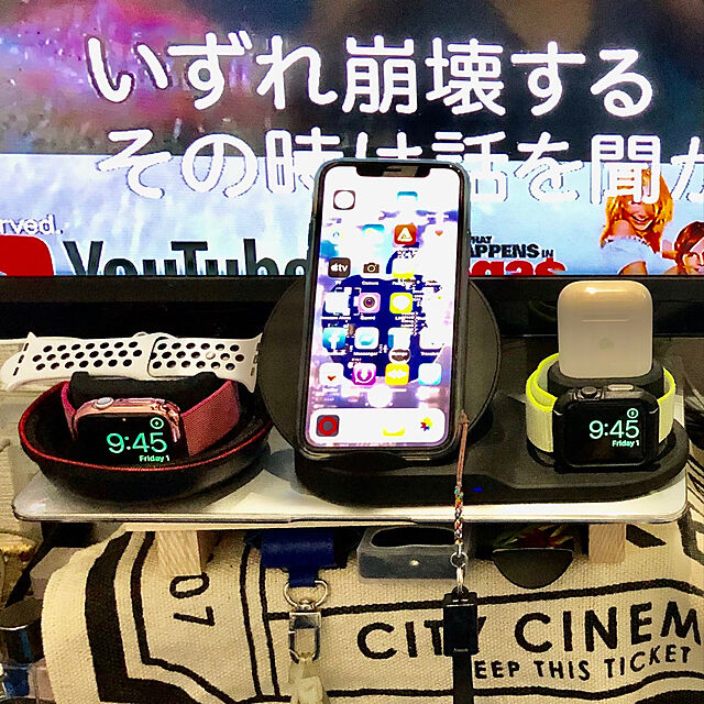 lovekogadgetsのApple(アップル)-Apple Watch Series 5(GPS + Cellularモデル)- 44mmスペースグレイアルミニウムケースとブラックスポーツバンド - S/M & M/Lの家具・インテリア写真