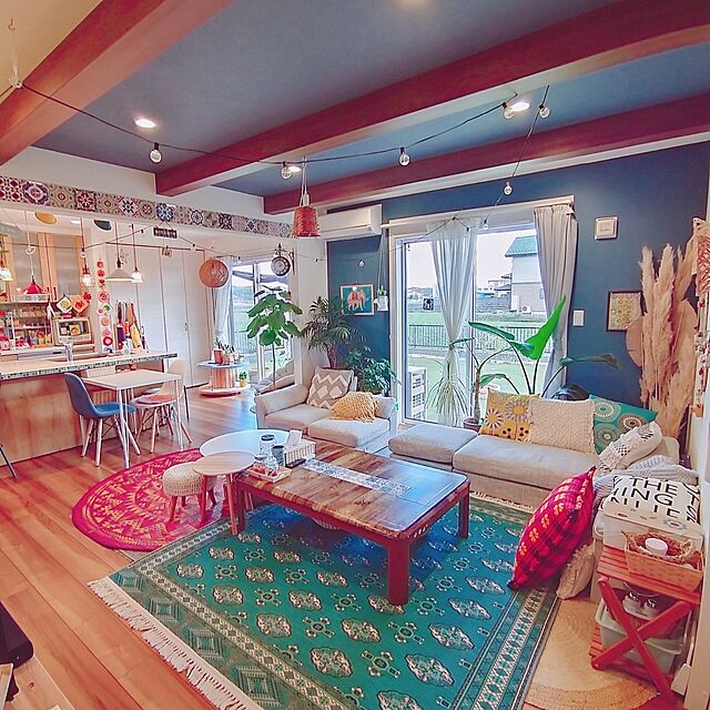 Soraの萩原-い草ラグ アステカ 円形の家具・インテリア写真